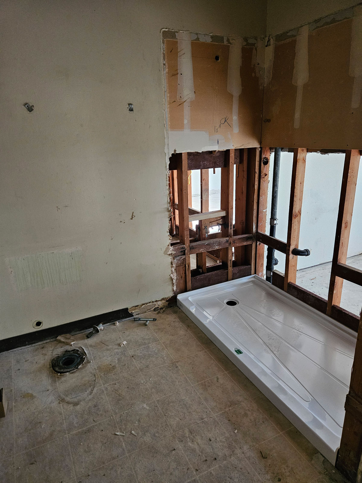 Tracy Rehab, Commercial 1