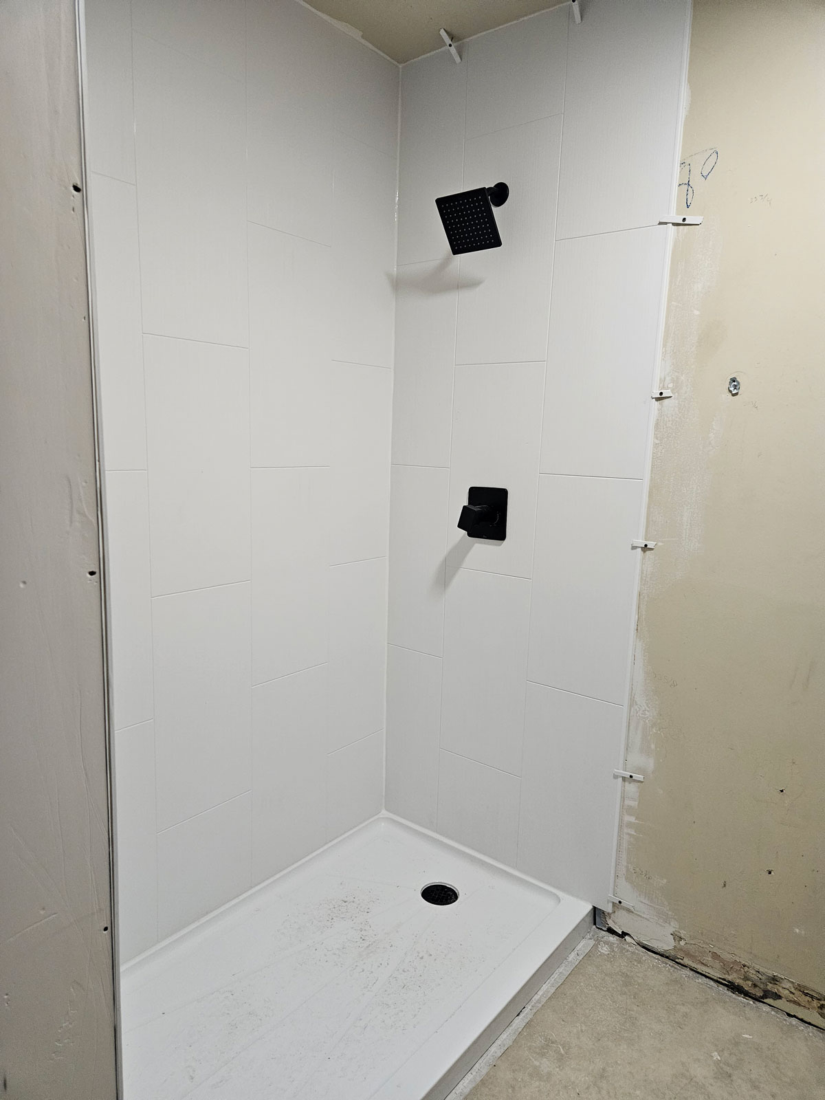 Tracy Rehab, Commercial 1