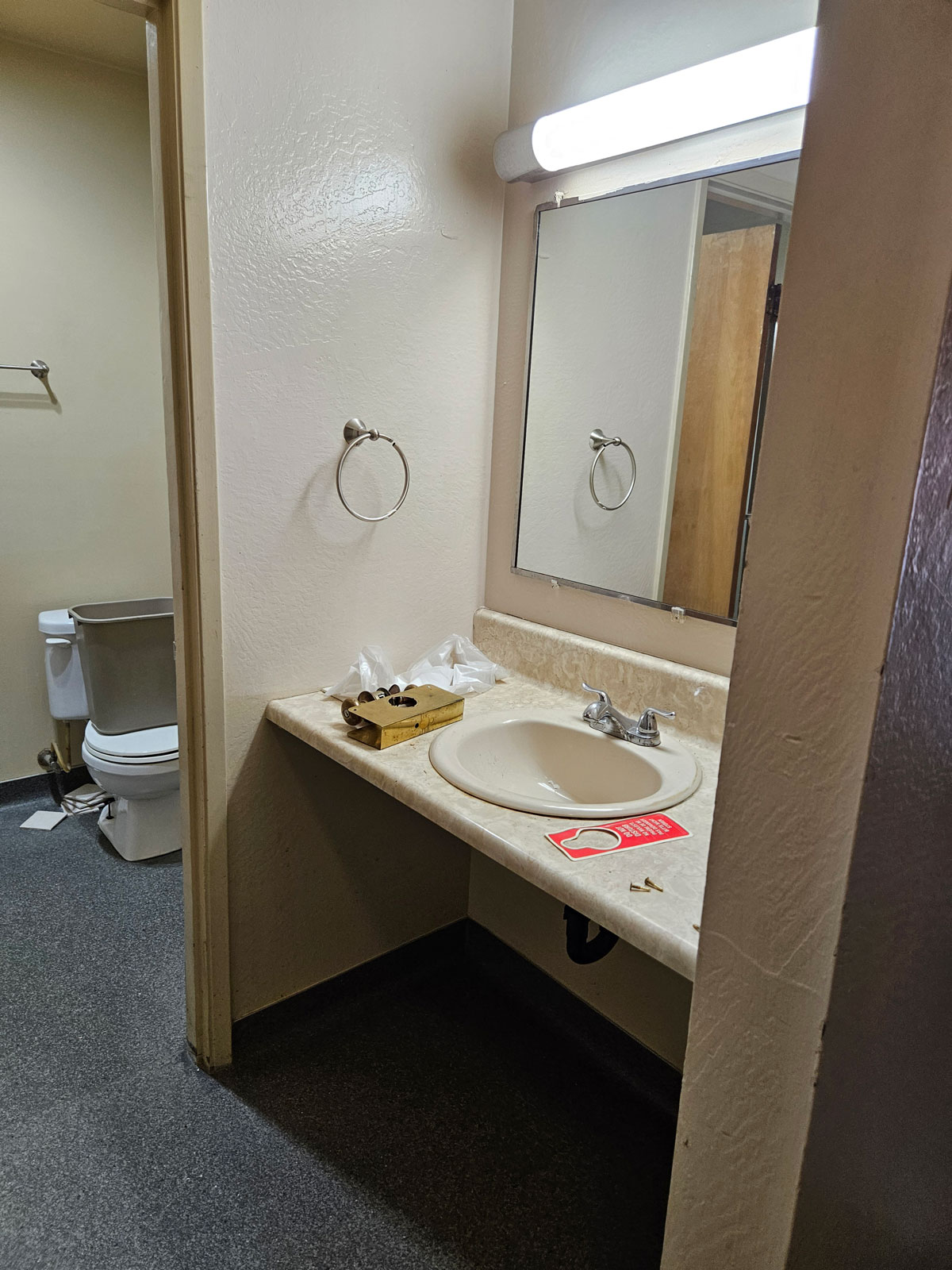 Tracy Rehab, Commercial 1