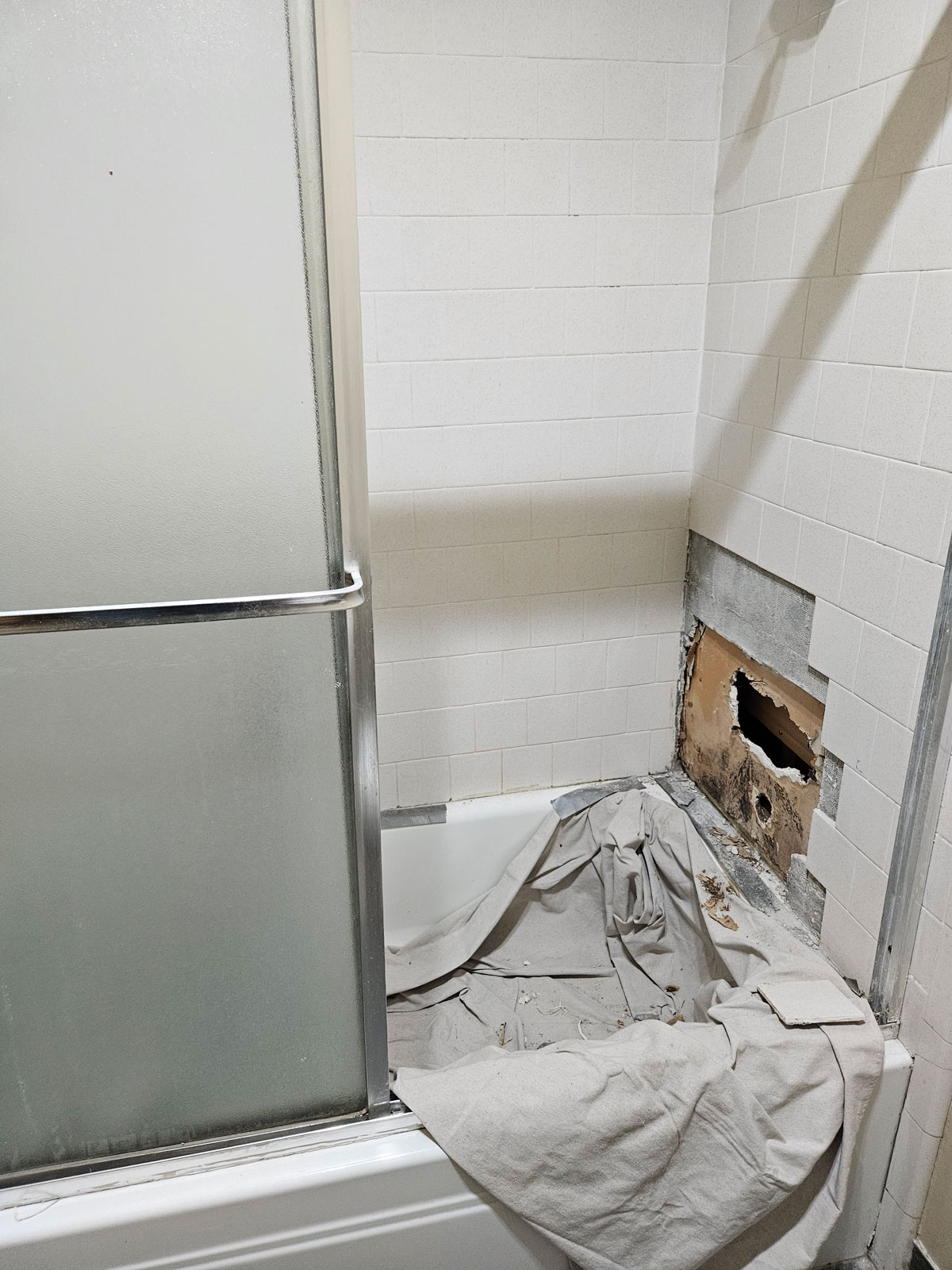 Tracy Rehab, Commercial 1